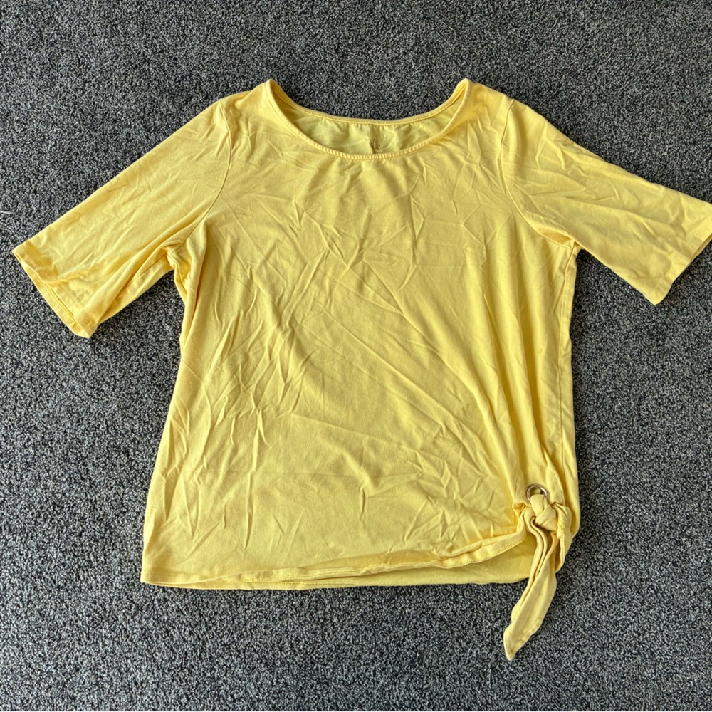 Belle by Kim Gravel Bright Yellow Side Tie Hem Tee, Size Medium